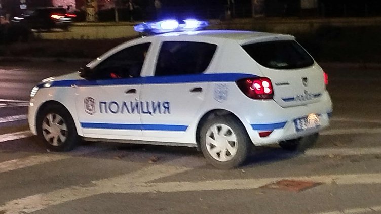 Много задържани при акции на полицията в казина и заложни къщи в цялата страна