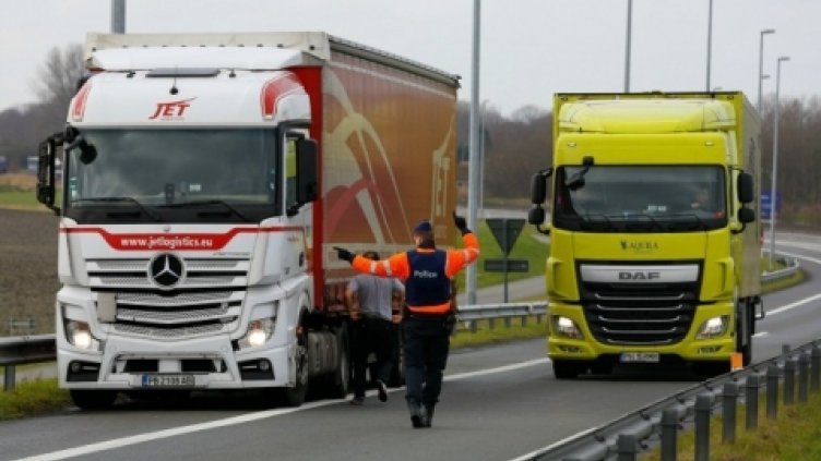 Възобновиха обществената поръчка за ТОЛ- системата