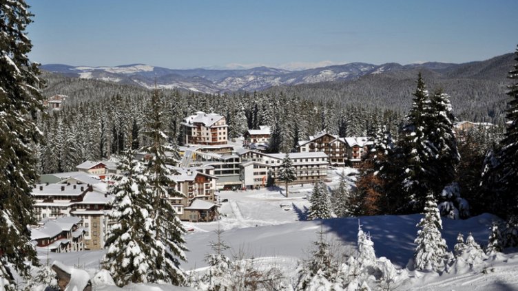 30% ръст на туристите отчитат в Пампорово и Чепеларе