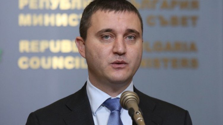 Ремонт на бюджета, повече пари за отбрана и МВР