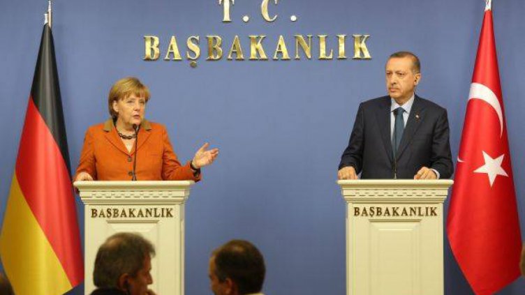 Анкара иска Германия да се дистанцира от резолюцията за арменския геноцид