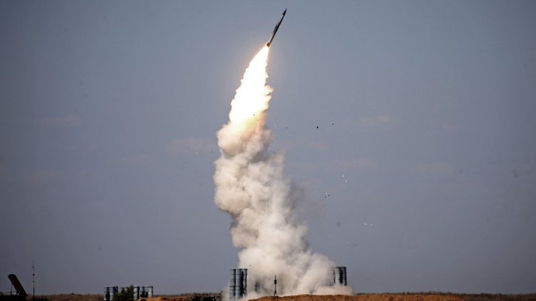 Израел нанася въздушни удари по Ливан