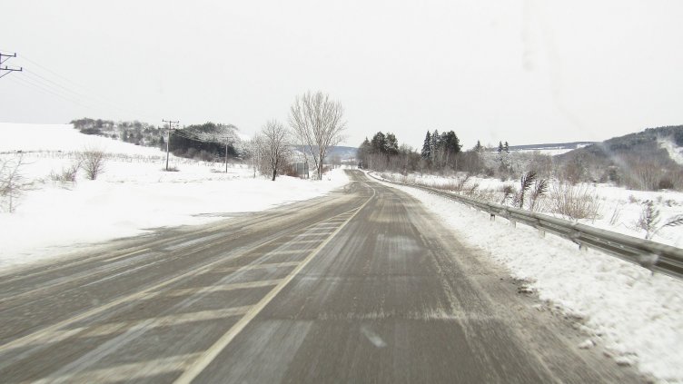 Пуснаха движението за МПС до 12 т по път II-29 Варна - Добрич- Генерал Тошево