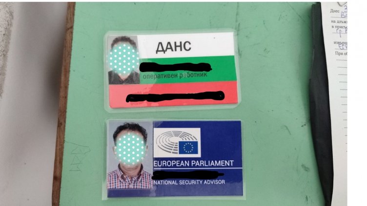 Задържаха мним служител на ДАНС във Варна