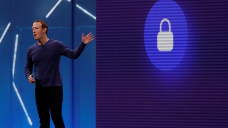 Facebook брани евровота с по-строги правила за политическа реклама​