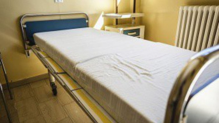 От април догодина частично отпадат клиничните пътеки