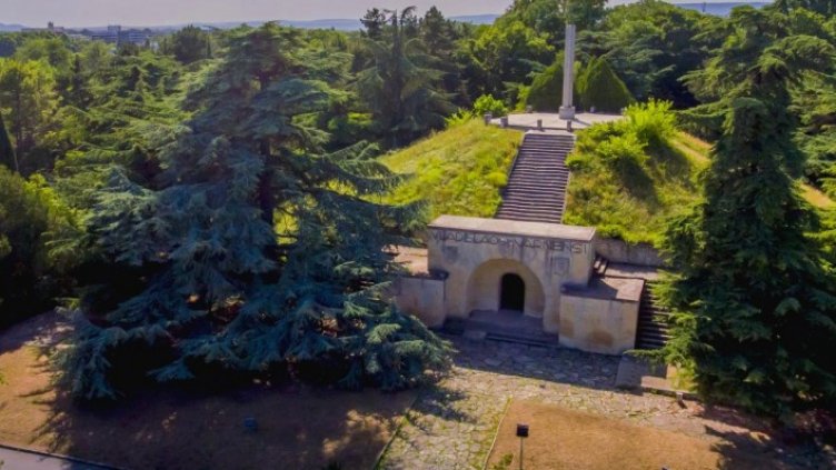 Безплатни музейни турове във Варна