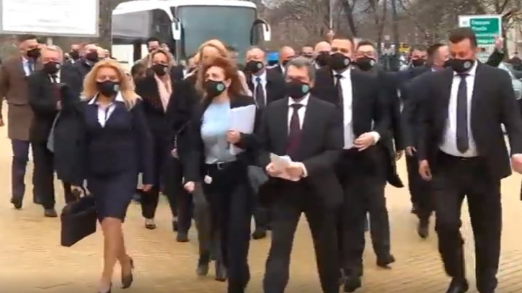 Василев: Не ми е предлаган подкуп! Дончева: Слави иска да ме отстрани