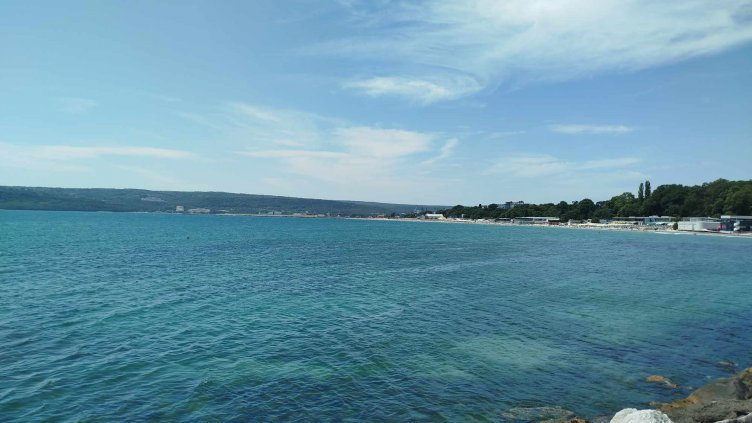 Слънчево време на много места в утрешния ден