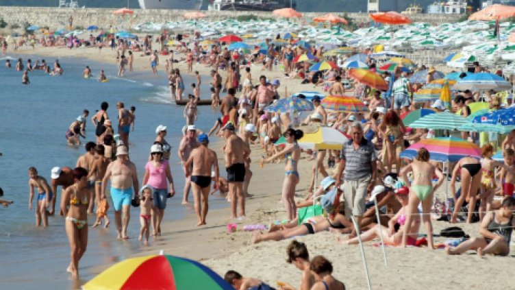 Румънците идват на море, харчат най-много