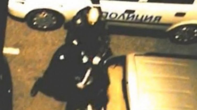 Закопчаха трима почерпени мъже, пребили полицай