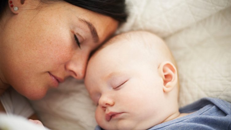 Близо една четвърт от жените в област Варна са бездетни