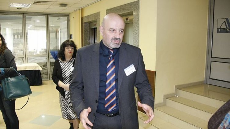 Йордан Господинов