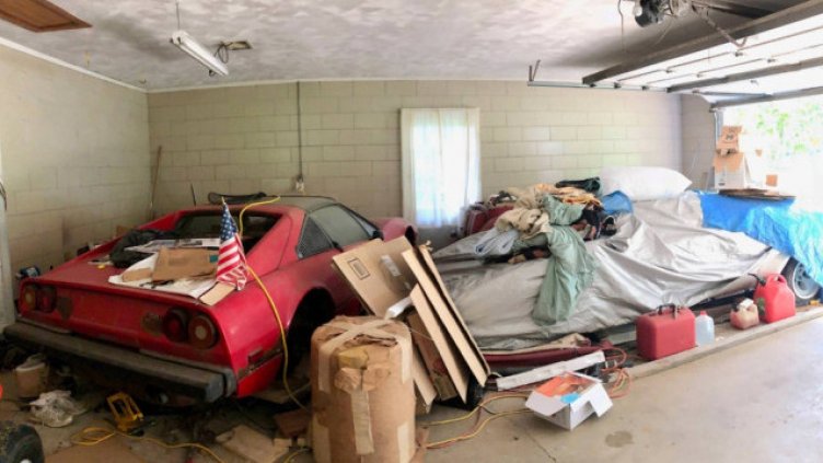 Студент откри суперколи в пълен с боклуци гараж, завещан от баба му