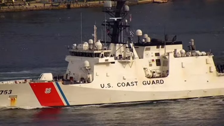 Катер от Бреговата охрана на САЩ навлезе в Черно море (ВИДЕО)