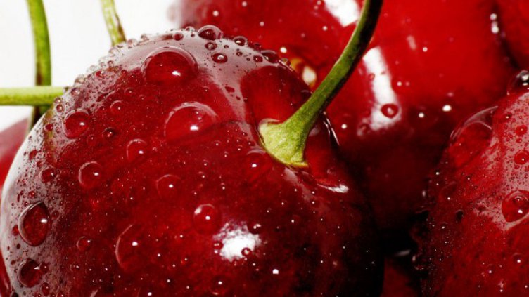 Студът вдига черешите до 10 лева за кило