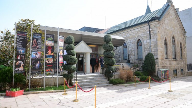 Обсъдиха възможностите за куклени представления в детските градини