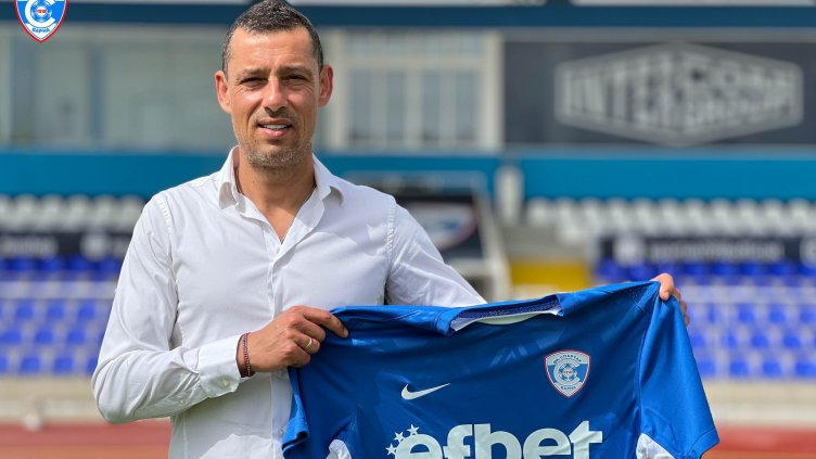 Спартак Вн официално представи Александър Томаш