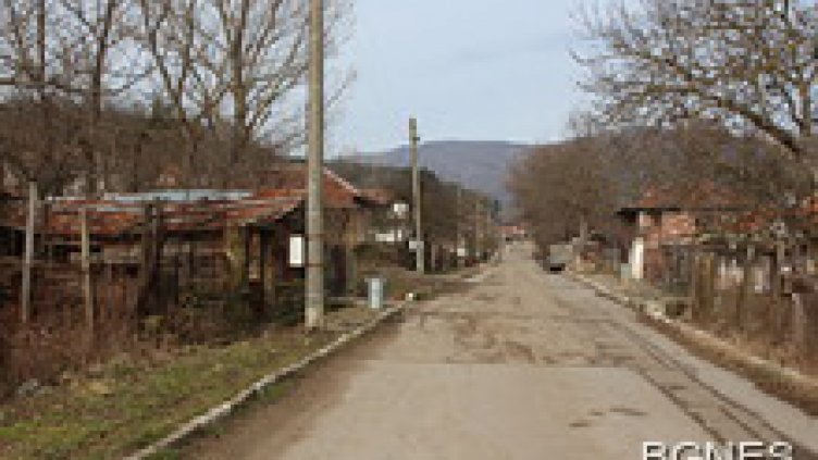 Земетресението край Твърдица активира свлачище