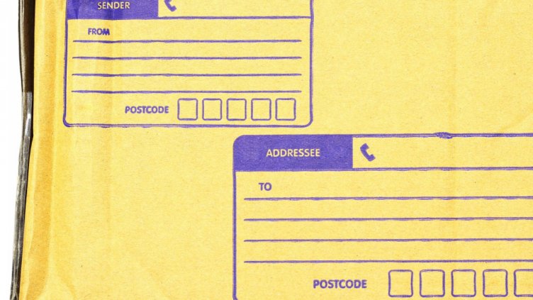 Арестуваха заподозрян изпращач на бомби по пощата в Гърция