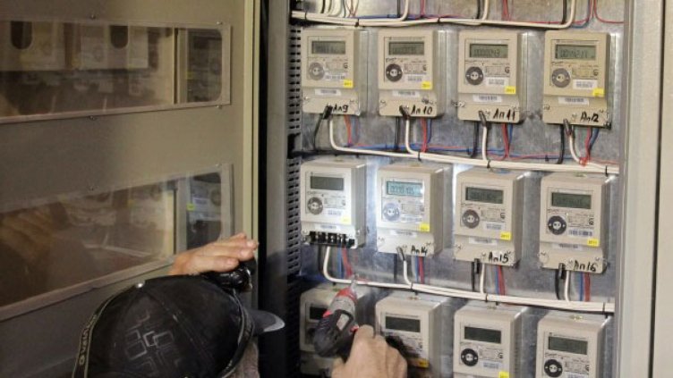 Таксата за включване на тока в EVN обявена за незаконна