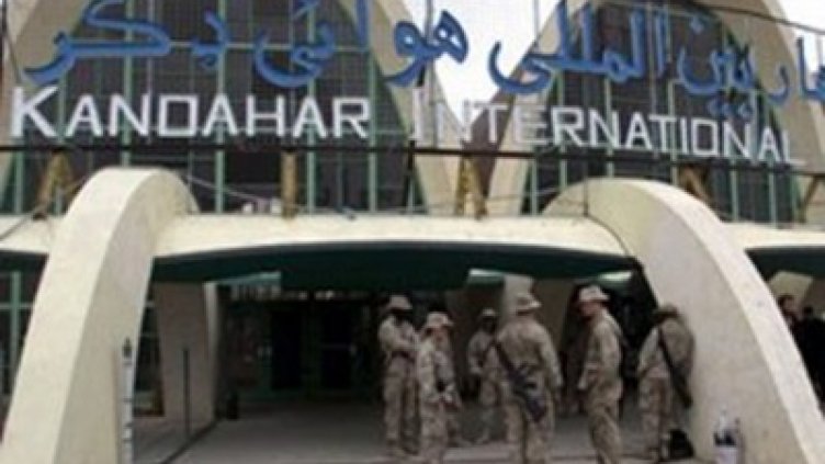 Десетки убити при атака на талибани в Кандахар