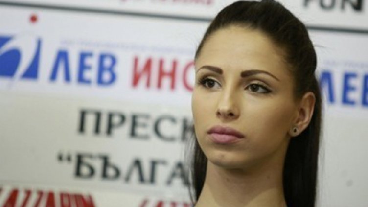 Цвети Стоянова е отслабнала драстично в "Пирогов"