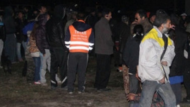 Роми на бунт заради спрян ток