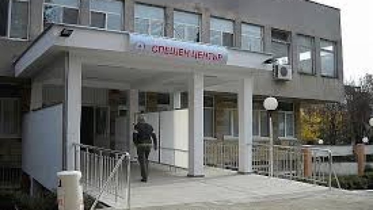 Лелята трябва да прибере 7-годишното, което се спаси от потопа