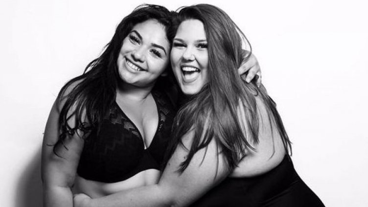 Пищни модели скочиха срещу снимките с фотошоп