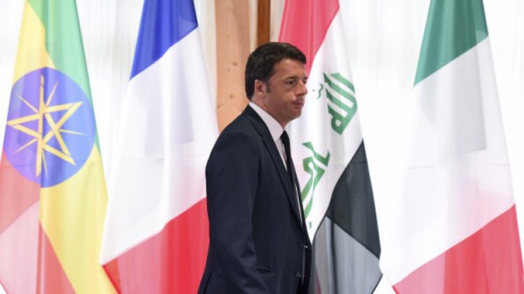 Ренци предупреди Европа, имал план "Б" за бежанците