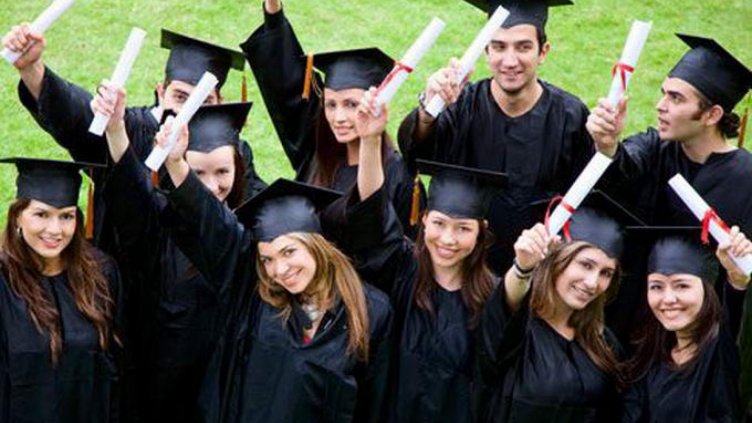  ЕС обмисля дали да предоставя гражданство на британските студенти 