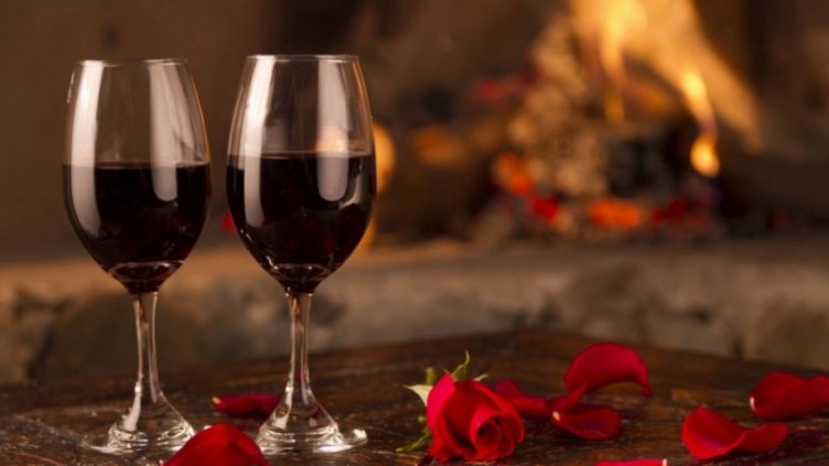 14 февруари - Празник на любовта и виното