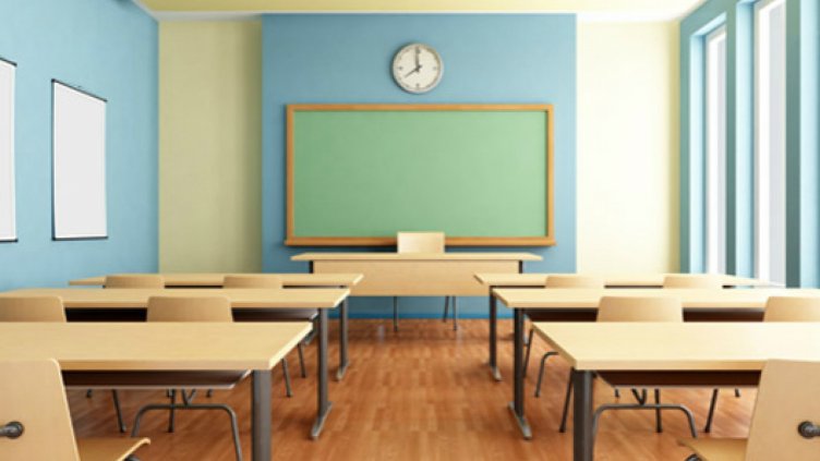 Увеличават учителските заплати