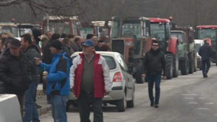 20 часа се чака на ГКПП Кулата