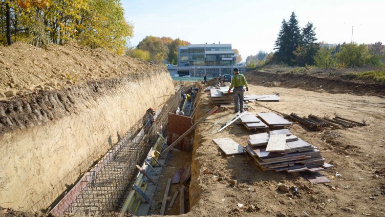 Изграждат пътна рампа между бул. „Атанас Москов“ и АМ „Хемус“