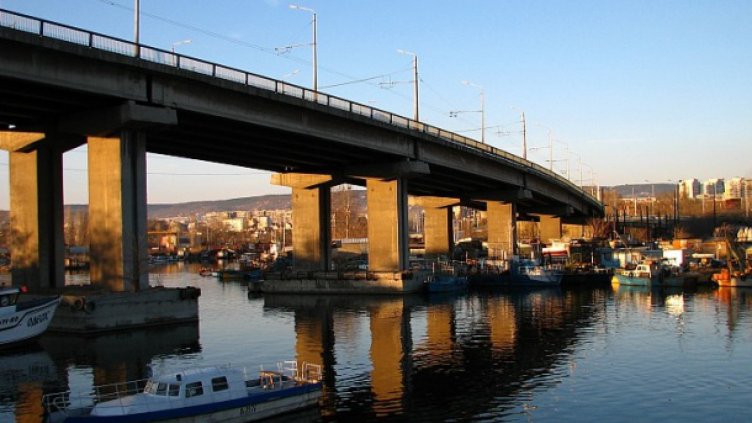 Аспаруховият мост взе поредна жертва