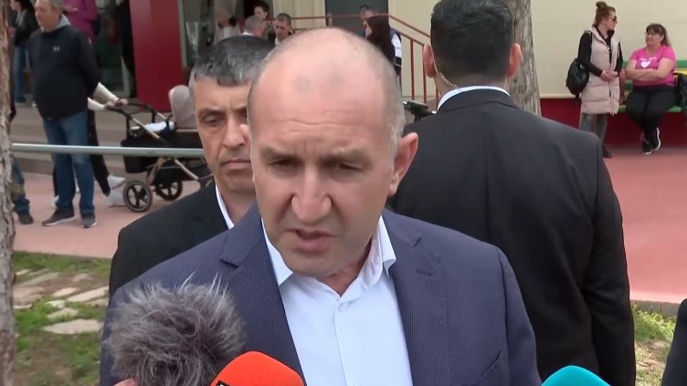 Радев: Амнезията и цинизмът все повече завладяват върховете на българската политика