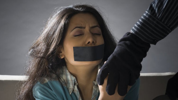 Дванайсетокласник от Варна, обвинен в отвличане, остава под домашен арест