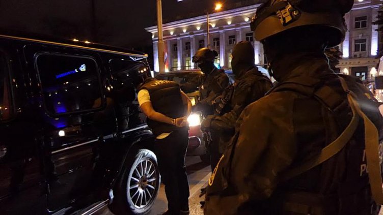 Задържаха 9 души за трафик на хора за сексуална експлоатация 