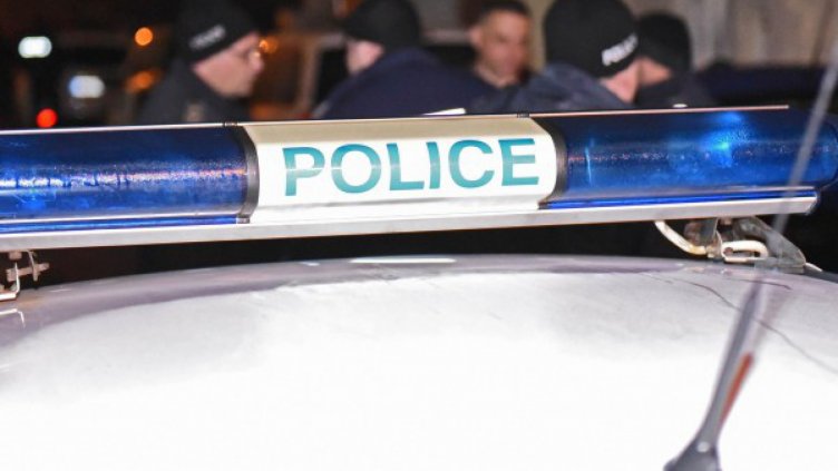 Сирийски бежанец отхапа ухото на българин