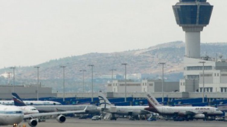 МВнР към пътуващите към Гърция: Заради 24-часови стачки се отменят полети от и до страната