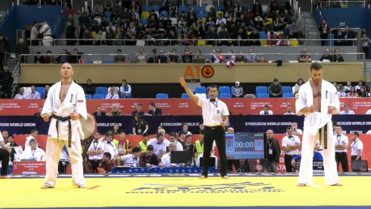 България взе сигурни два медала от световното по киокушин