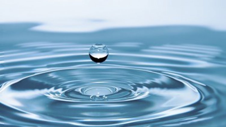 Гориво на основата на светлина и вода?