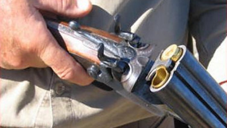 Мъж заплаши с пушка съсед заради силна музика