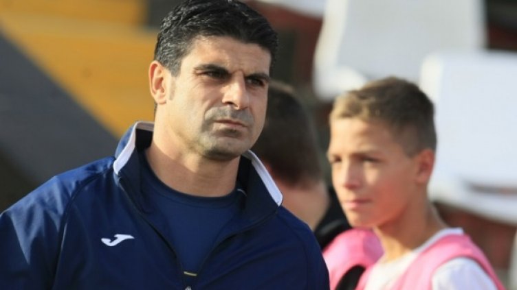 “Морето” от лятото търси нов треньор