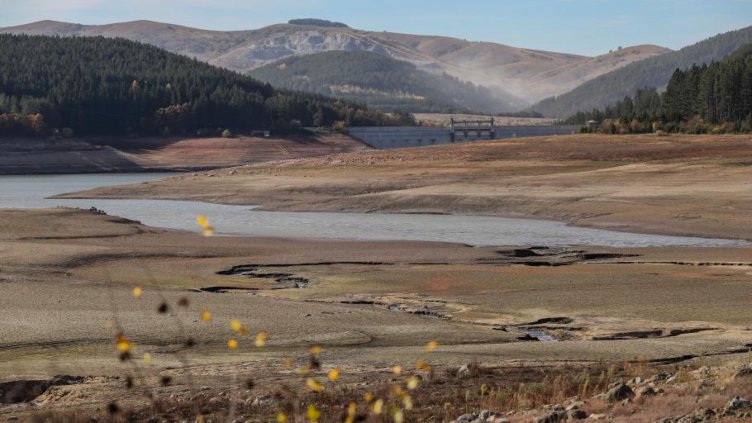 Със 7 дни е удължено бедственото положение в община Перник