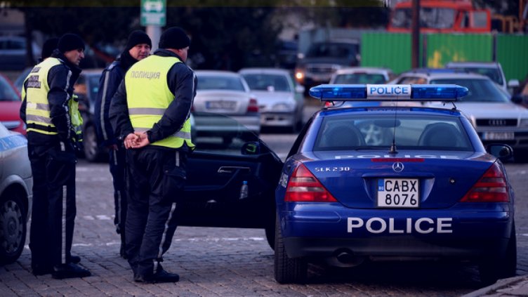 Шофьори се млатиха на пъпа на София