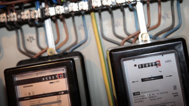 Надписвани ли са сметките за ток?
