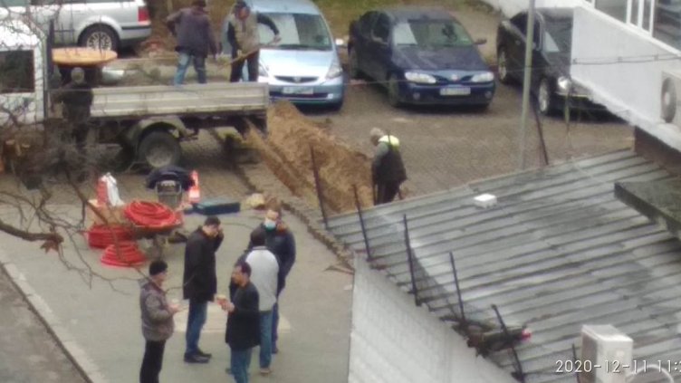 Дъждът не пречи на общинските ремонти във Варна, граждани притеснени за качеството